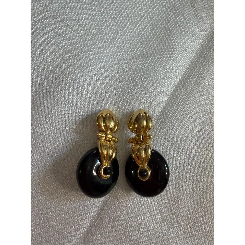 Joan Rivers Door Knocker Clip On Earrings Gold Tone Black Disc Vintage Signed